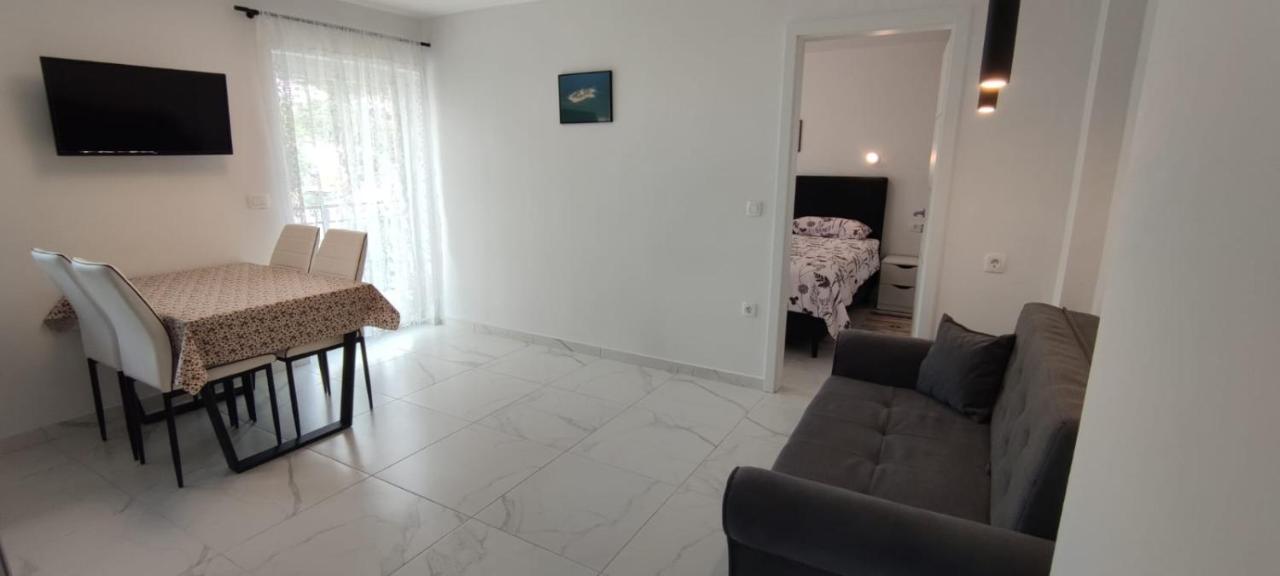 Apartments Inbox Kostrena Exterior photo