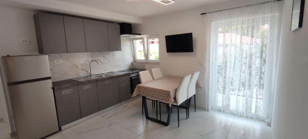 Apartments Inbox Kostrena Exterior photo